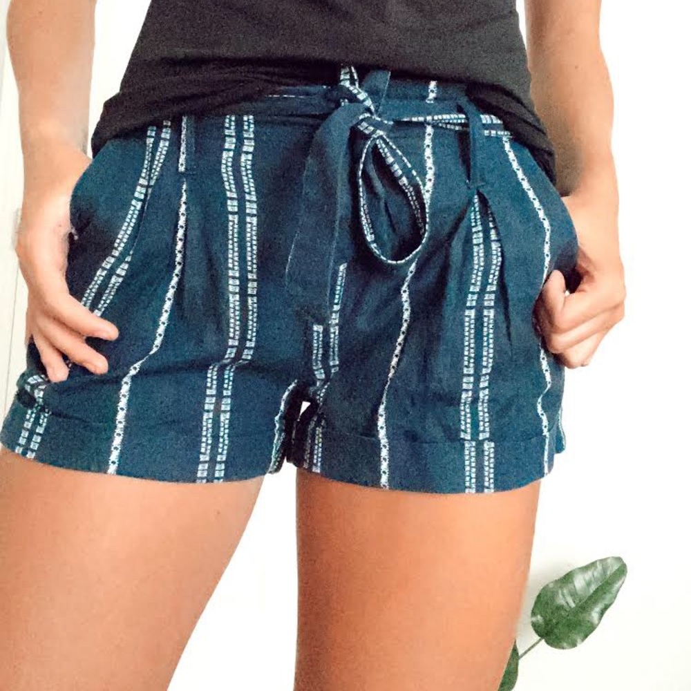 Navy and White Tie Linen Shorts